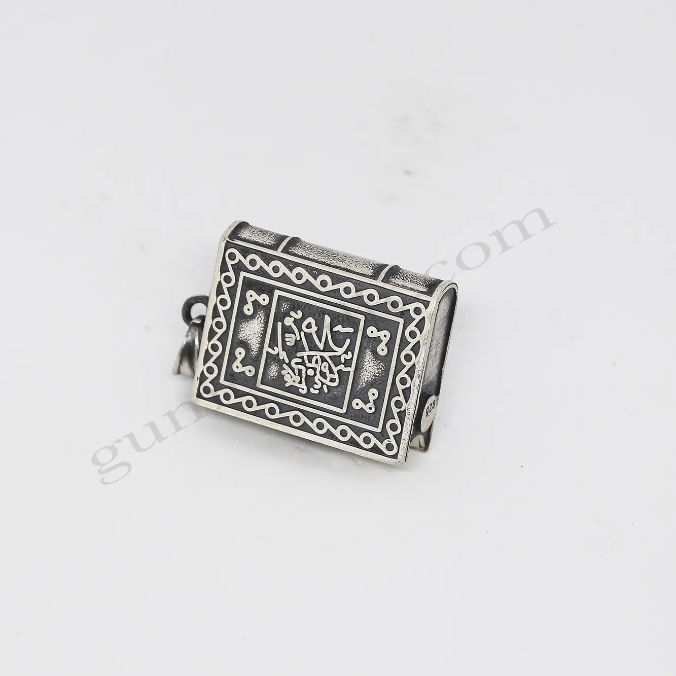 925 Ayar Gümüş Kitap Model İşlemeli Muskalık Kolye Ucu