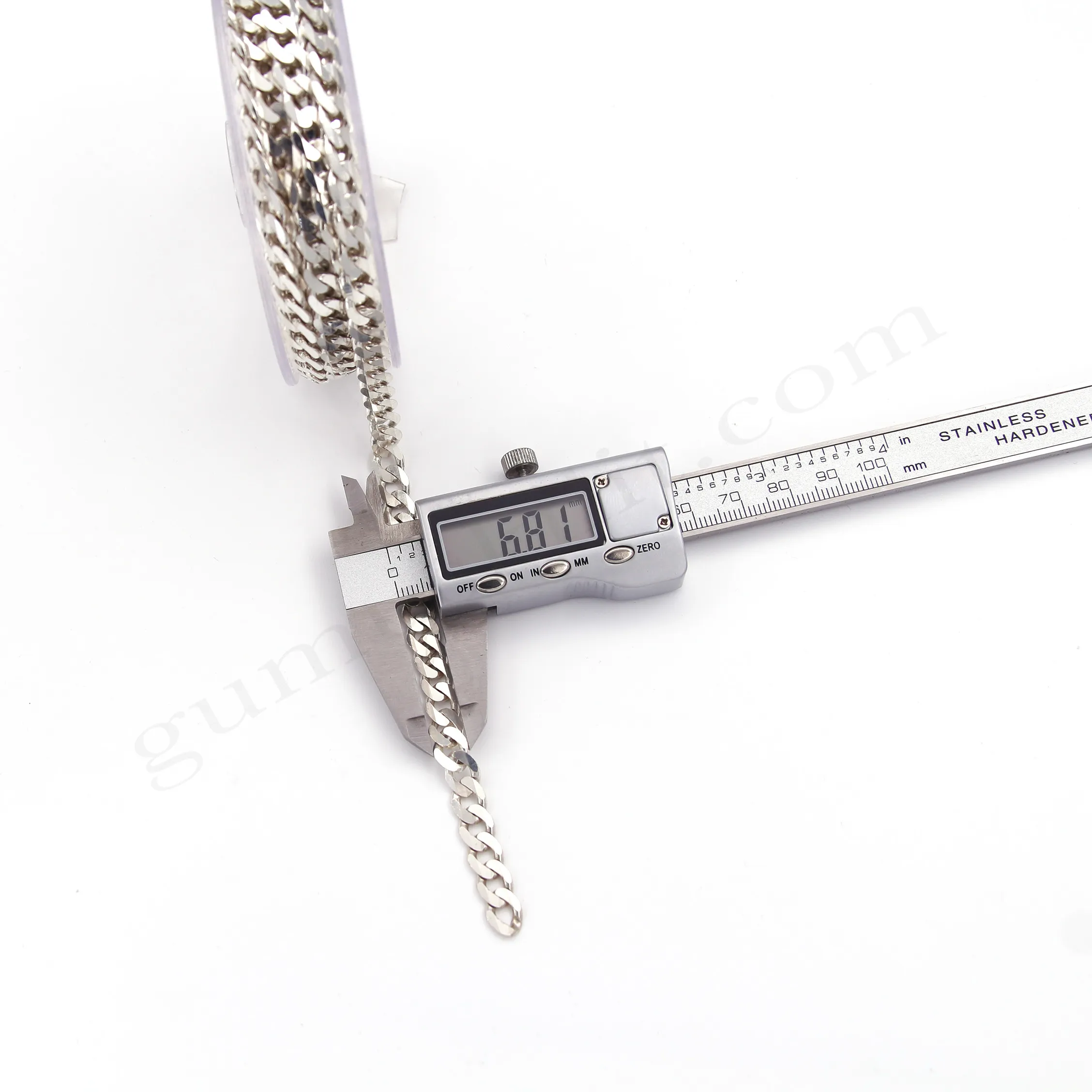 Gurmet 150 Mikron Metrelik 925 Ayar 6.80 mm Genişliğinde Gümüş Zincir Toptan Satış