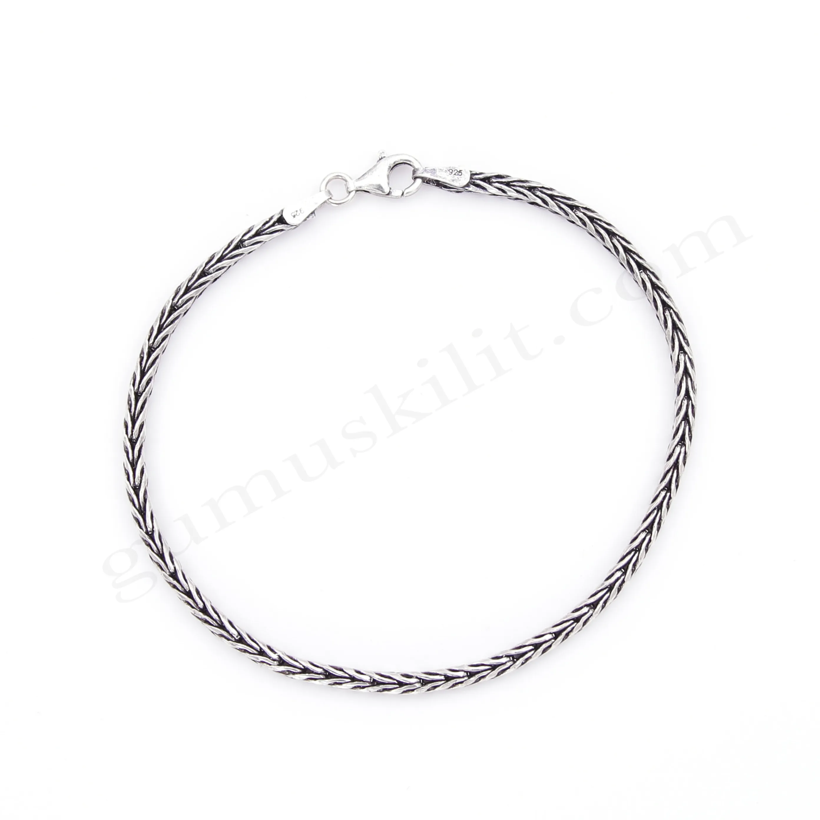 Tilki Yuvarlak Model 4 Numara 3mm kalınlığında Gümüş Bileklik